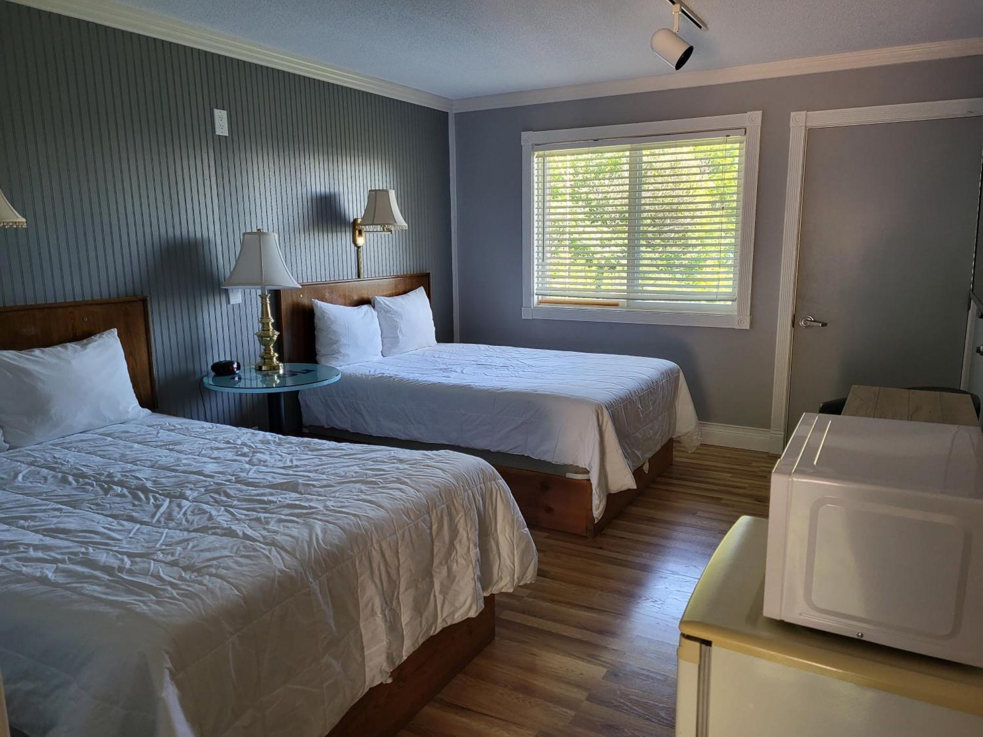 Chequamegon Lake Superior Lodge Bayfield Zewnętrze zdjęcie